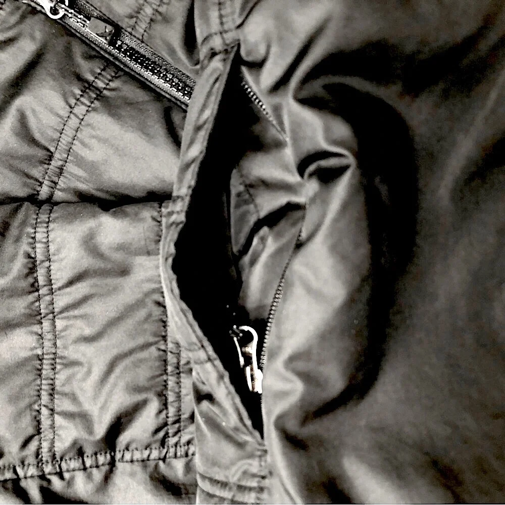 Eddie Bauer Men’s Lightweight Full-Zip Quilted Puffer Jacket Size (XLT) Like NEW - Picture 10 of 14